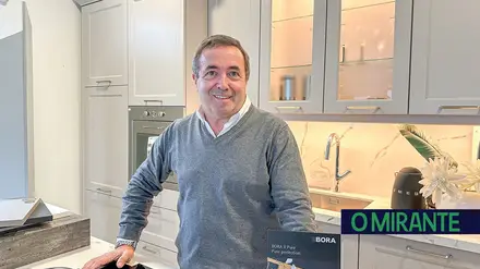 Cozzis - Cozinhas com Emoção é uma marca da A. Casimiro Cozzis - Cozinhas com Emoção é uma marca da A. Casimiro