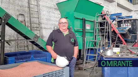 Alternativas a Granel - Reciclagem de Metais também é centro de abate de veículos Alternativas a Granel - Reciclagem de Metais também é centro de abate de veículos