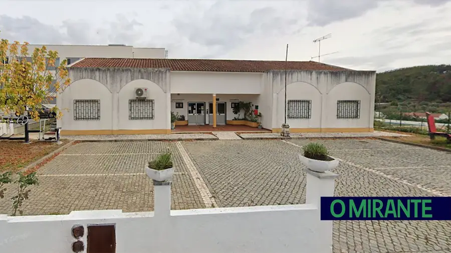 Desagregação das freguesias de São Facundo e Vale das Mós ficou em banho-maria Desagregação das freguesias de São Facundo e Vale das Mós ficou em banho-maria