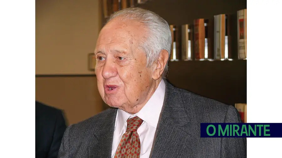 Soares é fixe e o PSD não se esqueceu dele Soares é fixe e o PSD não se esqueceu dele