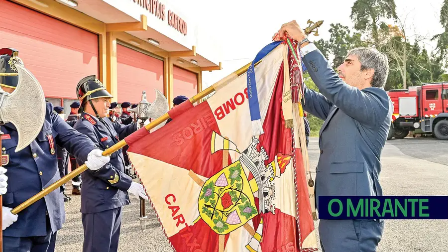 Bombeiros do Cartaxo celebraram 88 anos com aumento nas missões de socorro Bombeiros do Cartaxo celebraram 88 anos com aumento nas missões de socorro