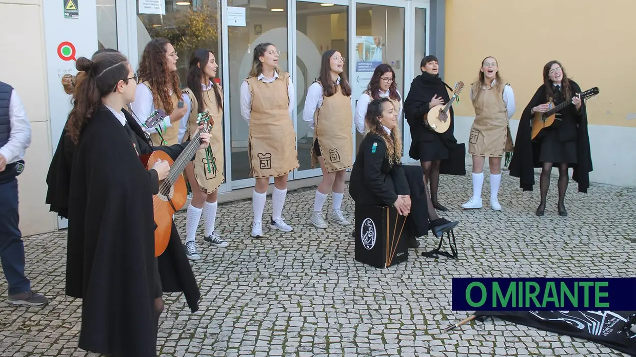 Loja do Cidadão de Santarém fez 8 anos e teve direito a música e visita de ministra