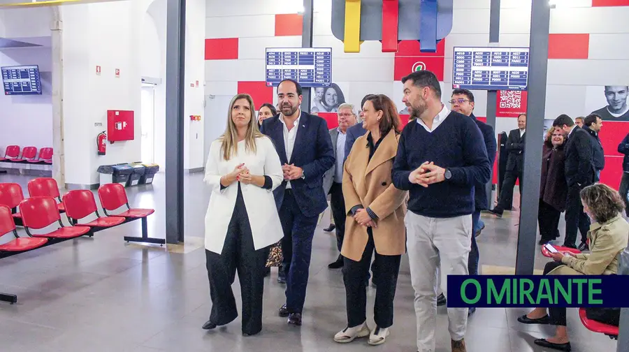 Loja do Cidadão de Santarém fez oito anos e teve direito a música e visitas ilustres Loja do Cidadão de Santarém fez oito anos e teve direito a música e visitas ilustres