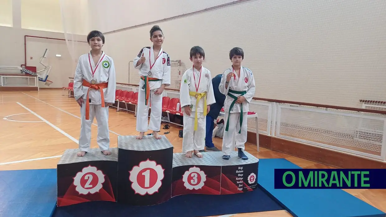 Judocas do Clube de Judo de Torres Novas destacam-se em torneios