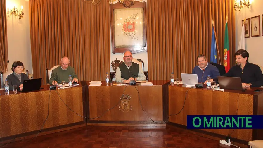 Empresa contratada para construção da Creche Municipal do Sardoal desiste da obra