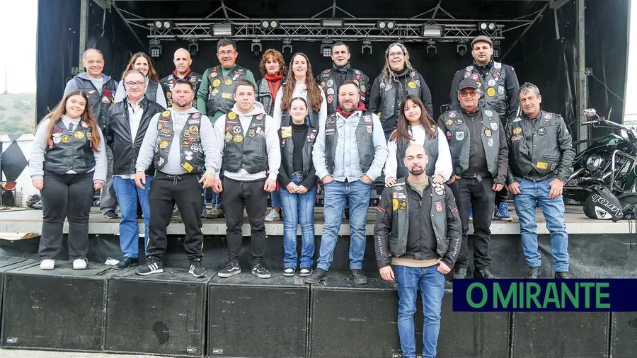 Os Amigos do Pistão celebram seis anos com festa e passeio motard em Vialonga