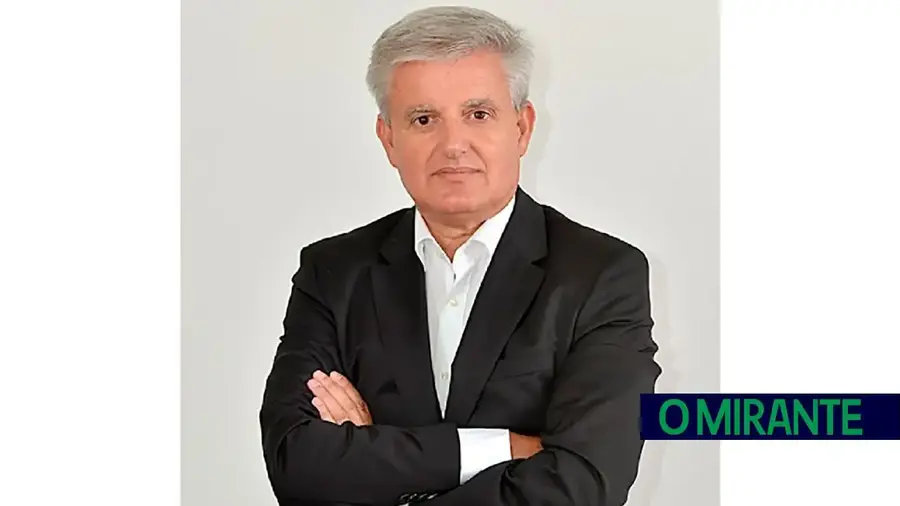 António Carias de Sousa reeleito presidente da Região Sul da Ordem dos Engenheiros António Carias de Sousa reeleito presidente da Região Sul da Ordem dos Engenheiros