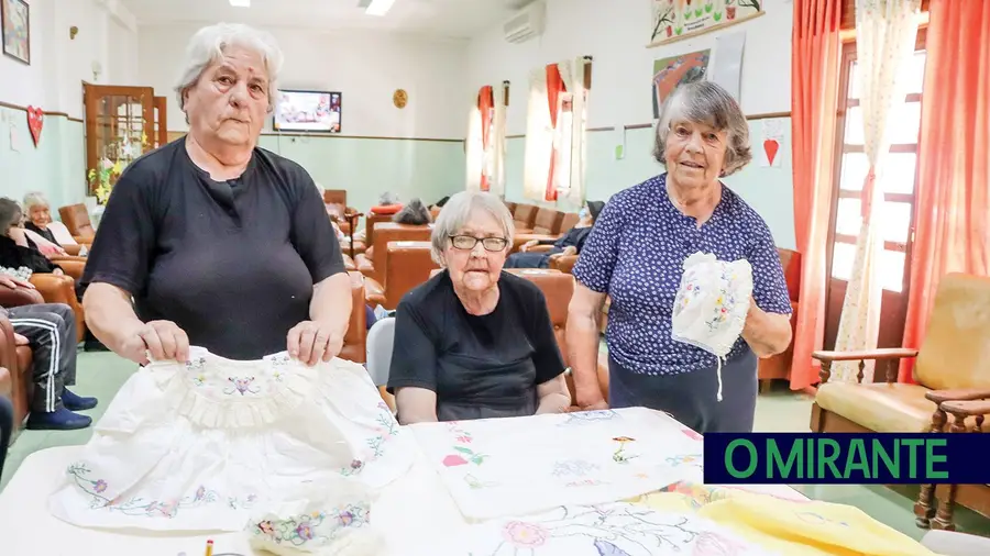 Reconhecimento dos Bordados da Glória do Ribatejo foi conquista para a comunidade e valorizou saber-fazer