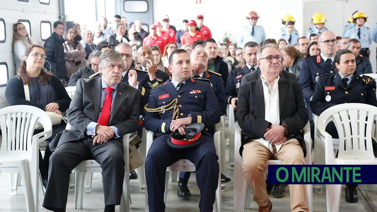 Bombeiros de Vialonga assinalam 48º Aniversário