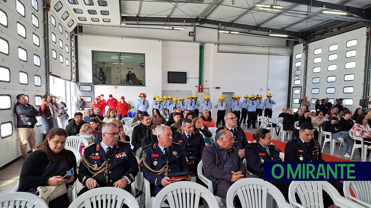 Bombeiros de Vialonga assinalam 48º Aniversário