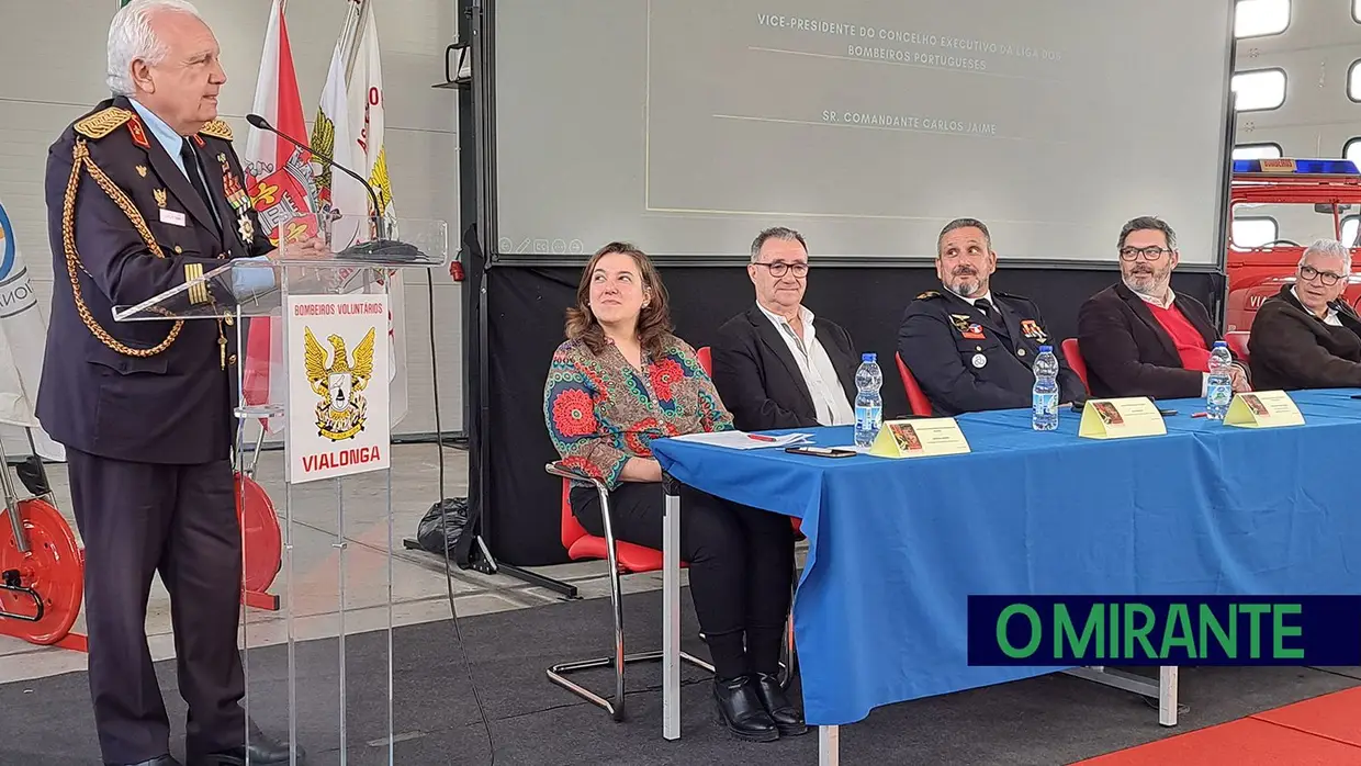 Bombeiros de Vialonga assinalam 48º Aniversário