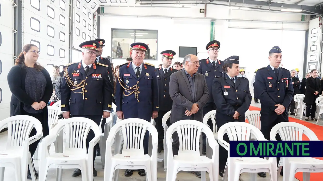 Bombeiros de Vialonga assinalam 48º Aniversário