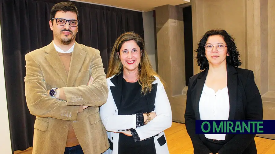 Semana da Educação em Ourém: a máquina faz tudo melhor que nós, mas falha nas emoções Semana da Educação em Ourém: a máquina faz tudo melhor que nós, mas falha nas emoções
