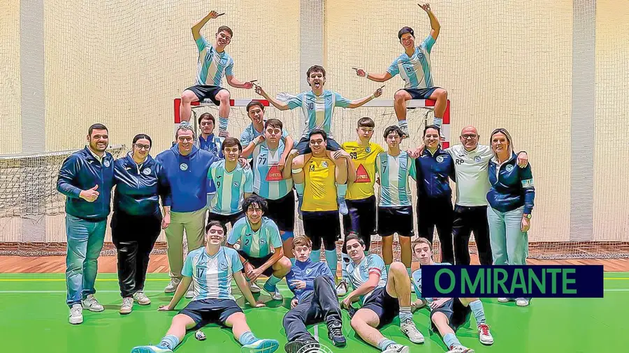 Vitória de Santarém campeão distrital de juniores de futsal