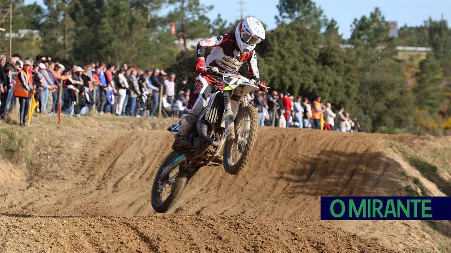 Excelente assistência no Campeonato Nacional de Motocross no Granho