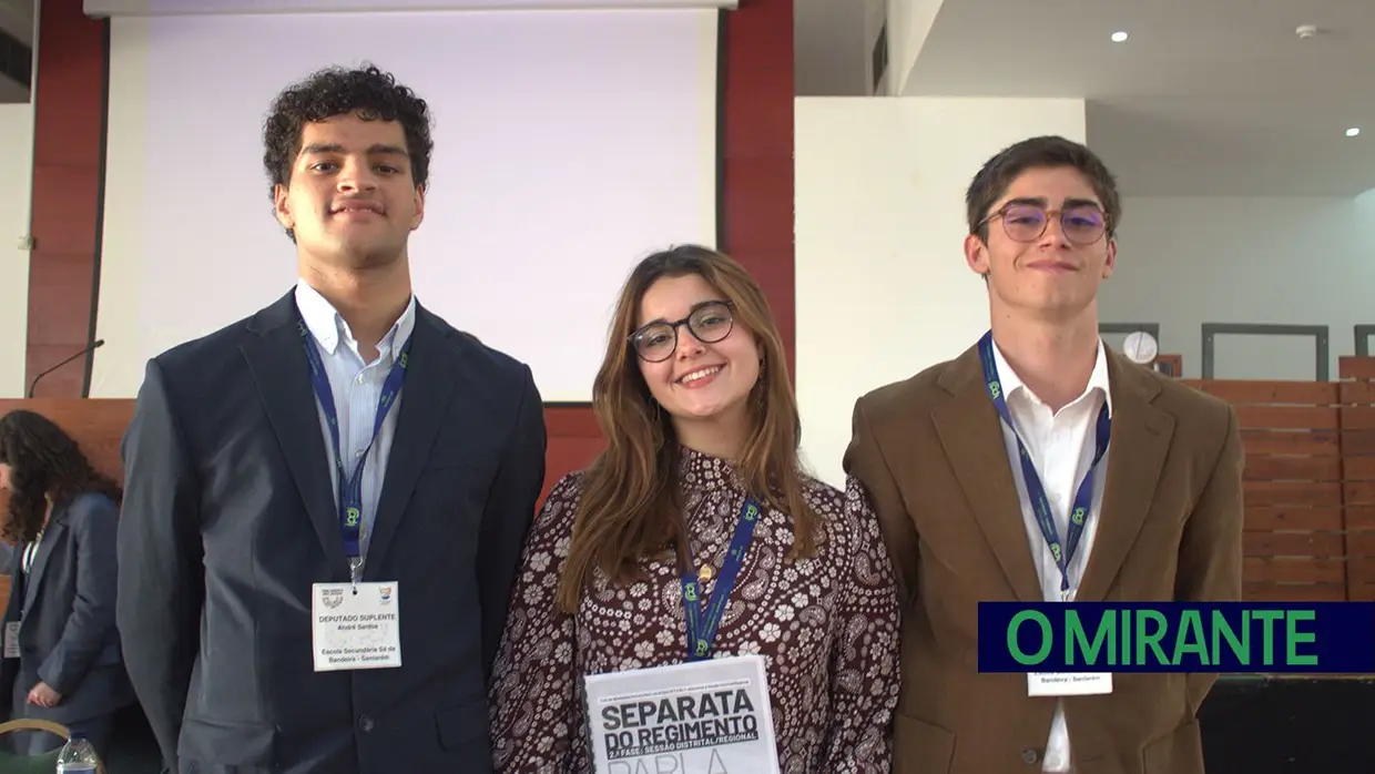 Alunos do distrito debateram novas tecnologias em Santarém