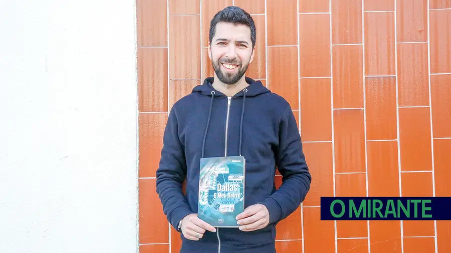 Fábio Galhanas transforma memórias de infância no Carregado em livro divertido