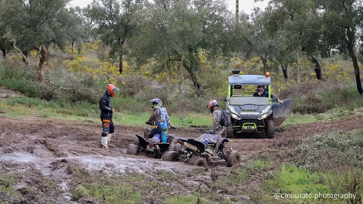 Passeio TT na Parreira com centenas de motas