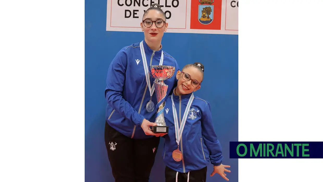 Ginástica acrobática da Académica de Santarém com pódios na Galiza