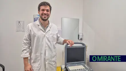 João Oliveira: o médico ortopedista que cresceu entre o andebol e o mini-mercado do pai João Oliveira: o médico ortopedista que cresceu entre o andebol e o mini-mercado do pai