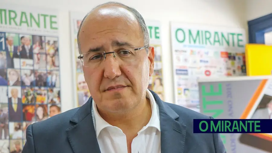 Ex-deputado do PS por Santarém, António Gameiro, volta a ser arguido num caso de milhões Ex-deputado do PS por Santarém, António Gameiro, volta a ser arguido num caso de milhões
