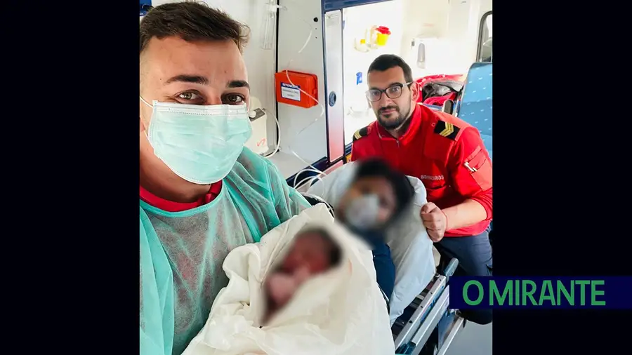 Bombeiros da Merceana assistem parto em casa