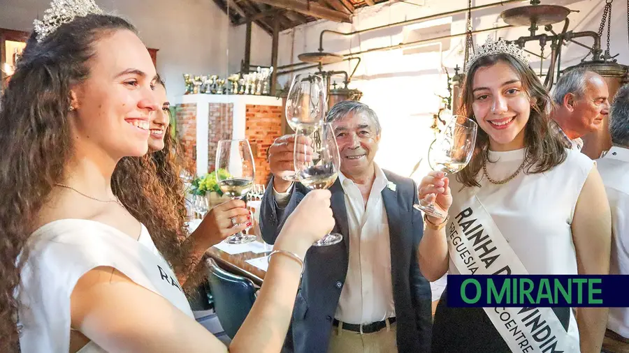 Ávinho chega em Abril a Aveiras de Cima com The Gift e Marisa Liz Ávinho chega em Abril a Aveiras de Cima com The Gift e Marisa Liz