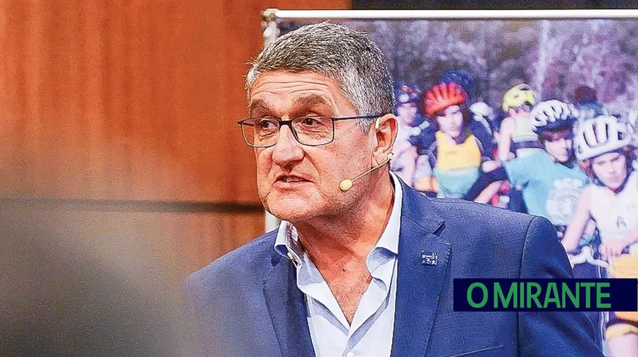 Paulo Lourenço suspende mandato na Assembleia Municipal de Abrantes Paulo Lourenço suspende mandato na Assembleia Municipal de Abrantes