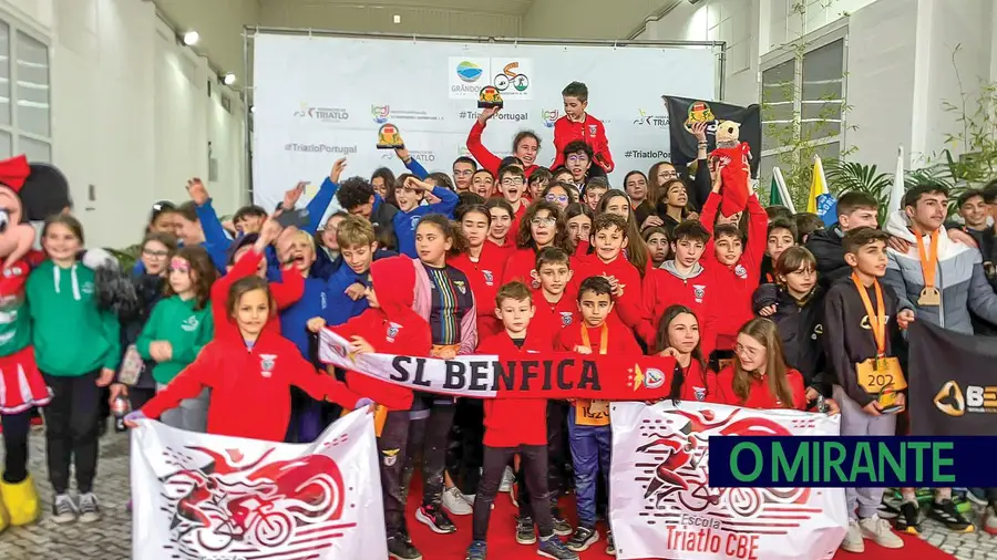 Casa do Benfica do Entroncamento vence etapa do nacional de triatlo jovem Casa do Benfica do Entroncamento vence etapa do nacional de triatlo jovem