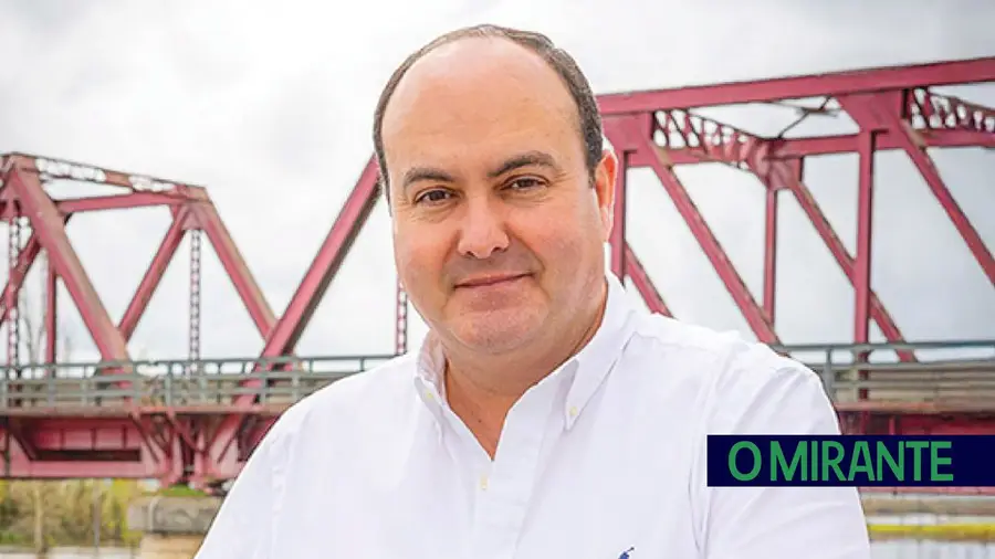 PSD de Coruche aposta em Francisco Gaspar para liderar mudança no concelho PSD de Coruche aposta em Francisco Gaspar para liderar mudança no concelho