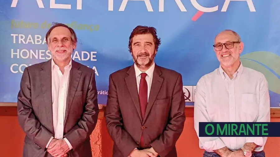 CDU apresentou candidatos em Alpiarça