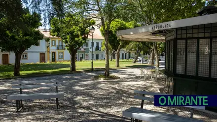Concurso para exploração de quiosque no Jardim da República em Abrantes Concurso para exploração de quiosque no Jardim da República em Abrantes