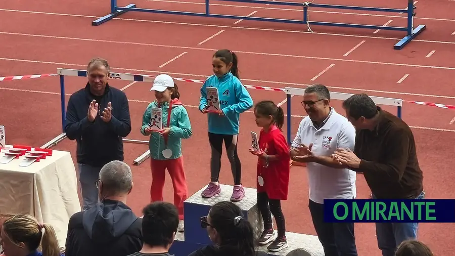 Grande Prémio de Atletismo junta crianças e jovens na cidade desportiva de Abrantes Grande Prémio de Atletismo junta crianças e jovens na cidade desportiva de Abrantes