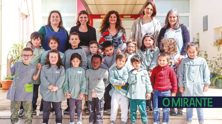 Centro Escolar de Riachos é exemplo na inclusão de alunos surdos Centro Escolar de Riachos é exemplo na inclusão de alunos surdos