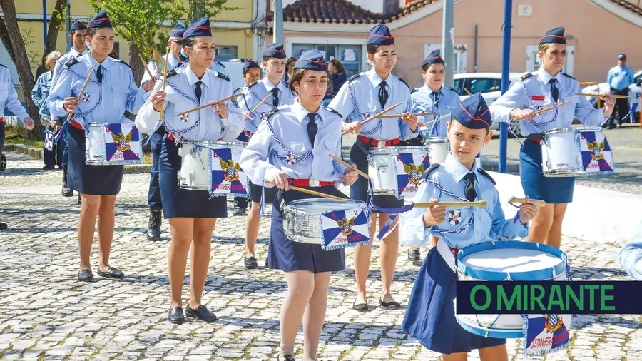 A Fanfarra dos Bombeiros Voluntários da Castanheira do Ribatejo A Fanfarra dos Bombeiros Voluntários da Castanheira do Ribatejo