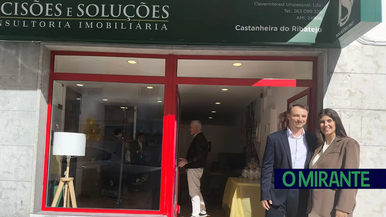 Abriu oficialmente a Decisões e Soluções 360 da Castanheira do Ribatejo