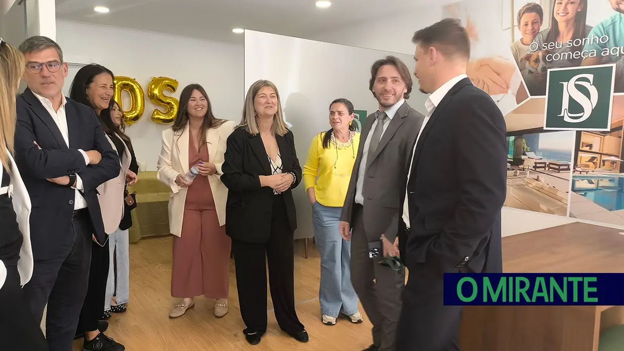 Abriu oficialmente a Decisões e Soluções 360 da Castanheira do Ribatejo