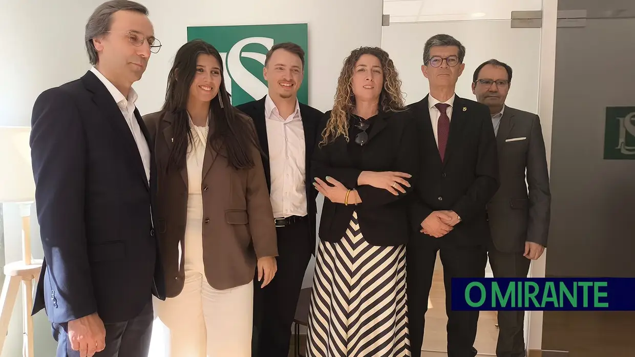 Abriu oficialmente a Decisões e Soluções 360 da Castanheira do Ribatejo