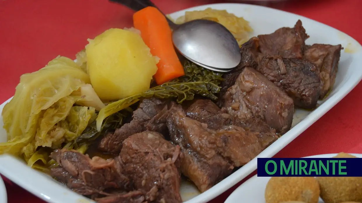 Carne brava e alma ribatejana nos Sabores do Toiro Bravo em Coruche