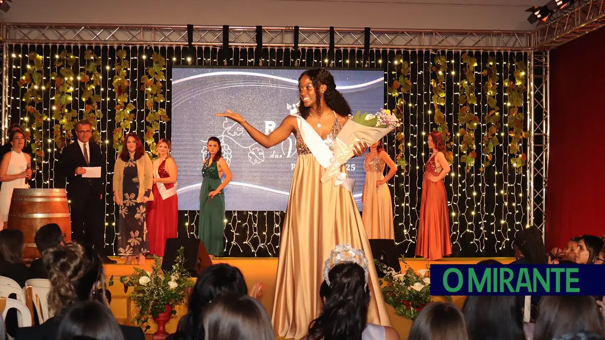 Daniela Pereu é a nova Rainha das Vindimas de Rio Maior