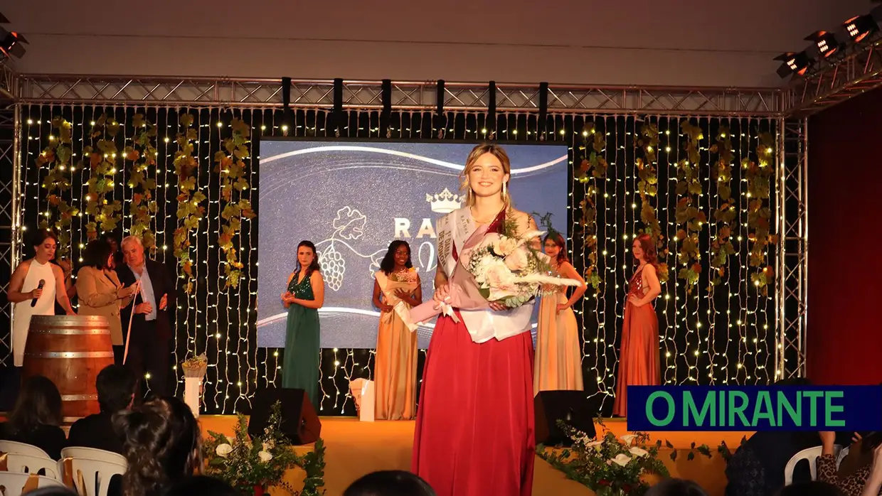 Daniela Pereu é a nova Rainha das Vindimas de Rio Maior