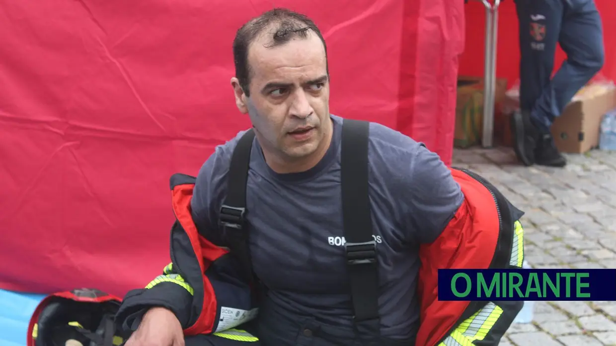Bombeiros de todo o país participaram na Subida Templária em Tomar