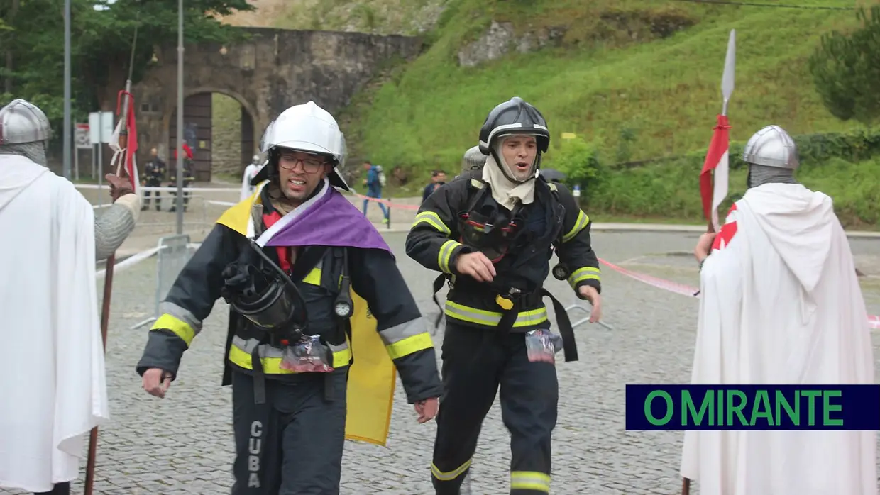Bombeiros de todo o país participaram na Subida Templária em Tomar