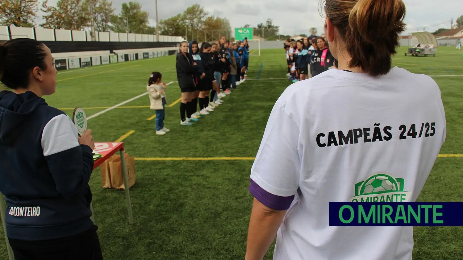 Liga de futebol de rua feminino foi exemplo de companheirismo, união e boa-disposição