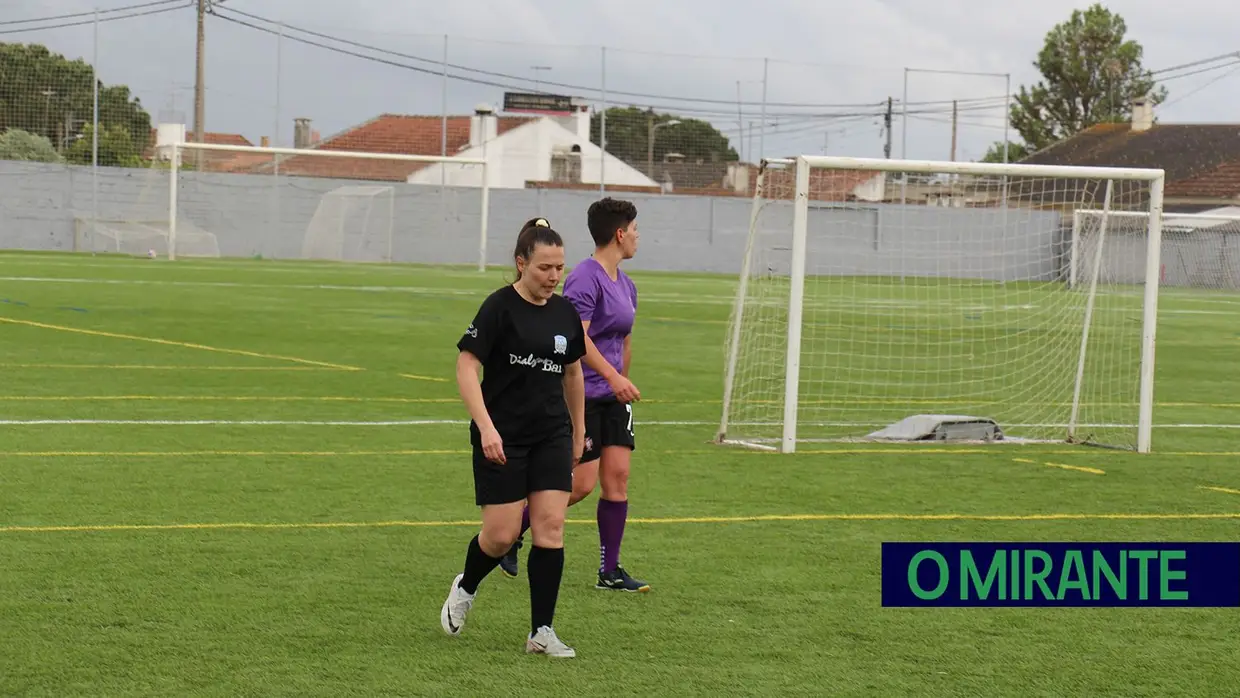 Liga de futebol de rua feminino foi exemplo de companheirismo, união e boa-disposição