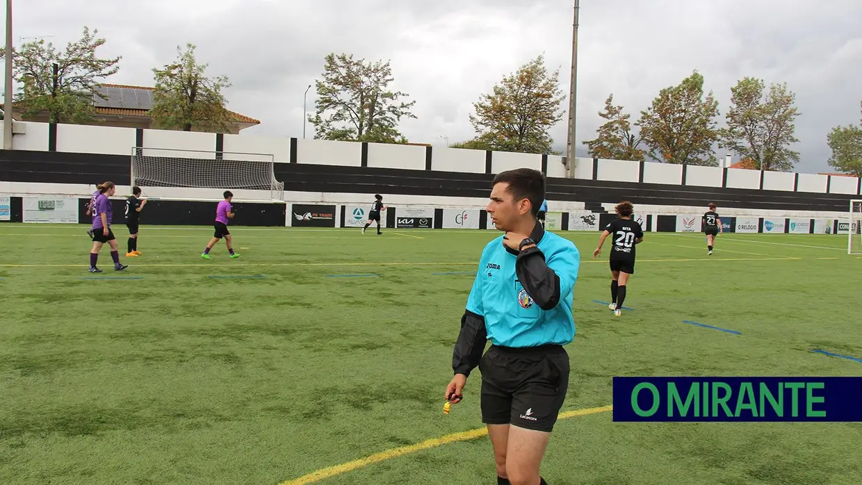 Liga de futebol de rua feminino foi exemplo de companheirismo, união e boa-disposição