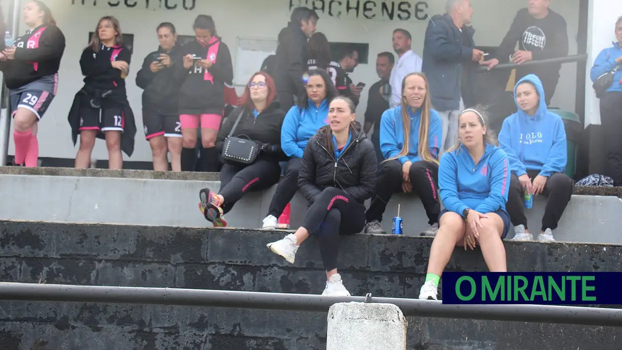 Liga de futebol de rua feminino foi exemplo de companheirismo, união e boa-disposição