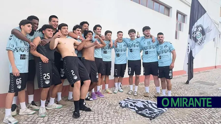 NASC carimba subida à 2.ª Divisão Nacional NASC carimba subida à 2.ª Divisão Nacional