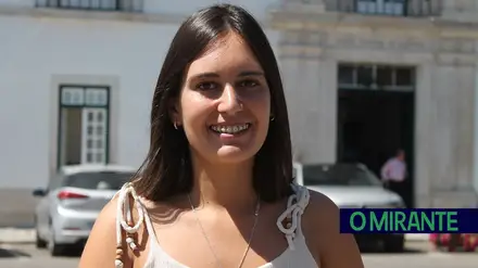 Licença de maternidade obriga a novas mexidas na vereação da Câmara de Santarém
