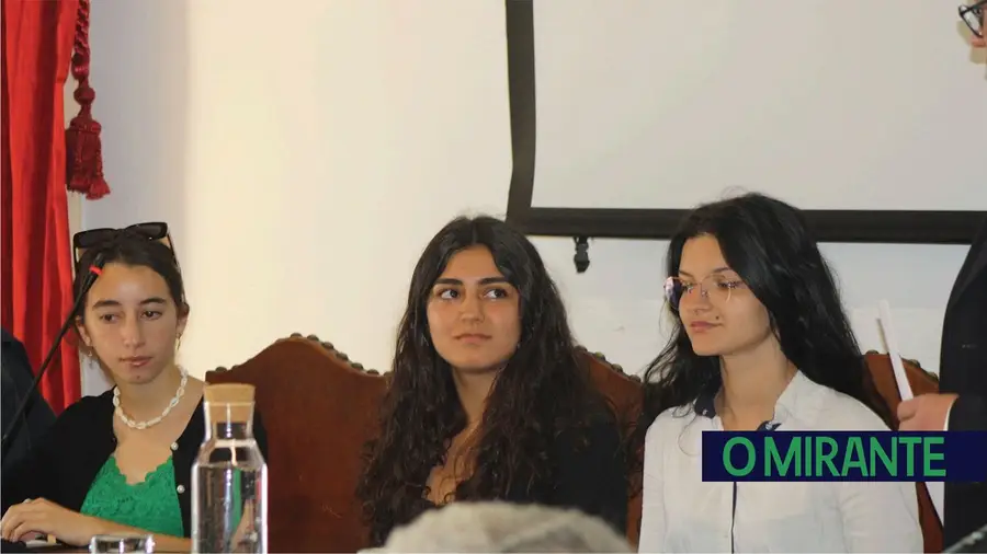 Assembleia Municipal Jovem de Tomar vai debater oportunidades e desafios das novas tecnologias Assembleia Municipal Jovem de Tomar vai debater oportunidades e desafios das novas tecnologias